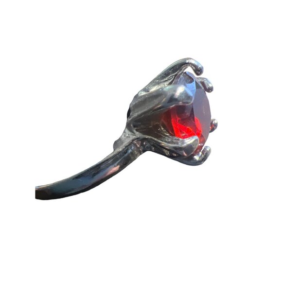 Gorgeous Vintage Prong Set Garnet Solitaire 7.25 Red Glass Silver - Picture 9 of 11